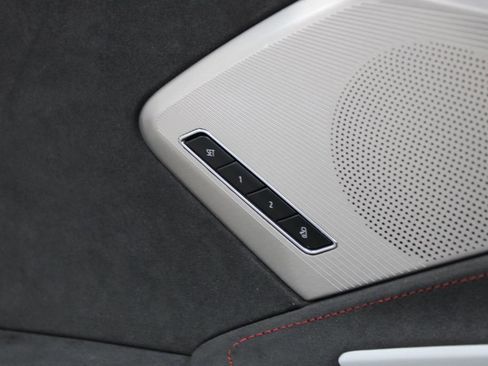 Used 2023 Chevrolet Corvette Stingray Premium Conv RWD image 31