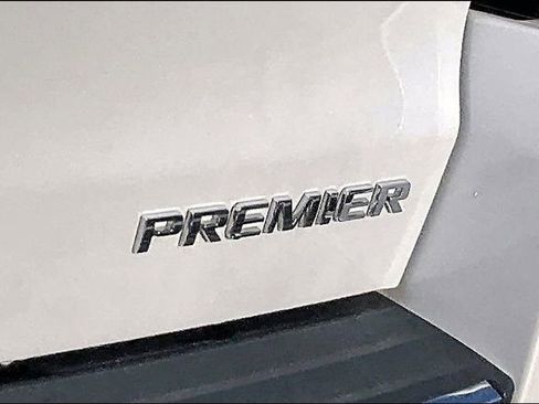 Used 2020 Chevrolet Tahoe Premier w/ Premier Plus Edition AWD/4WD image 8