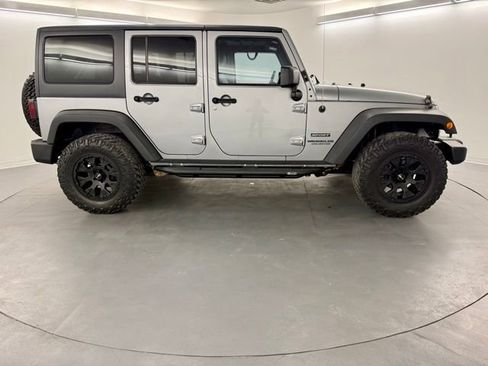Used 2014 Jeep Wrangler Unlimited Sport w/ Quick Order Package 24S image 9