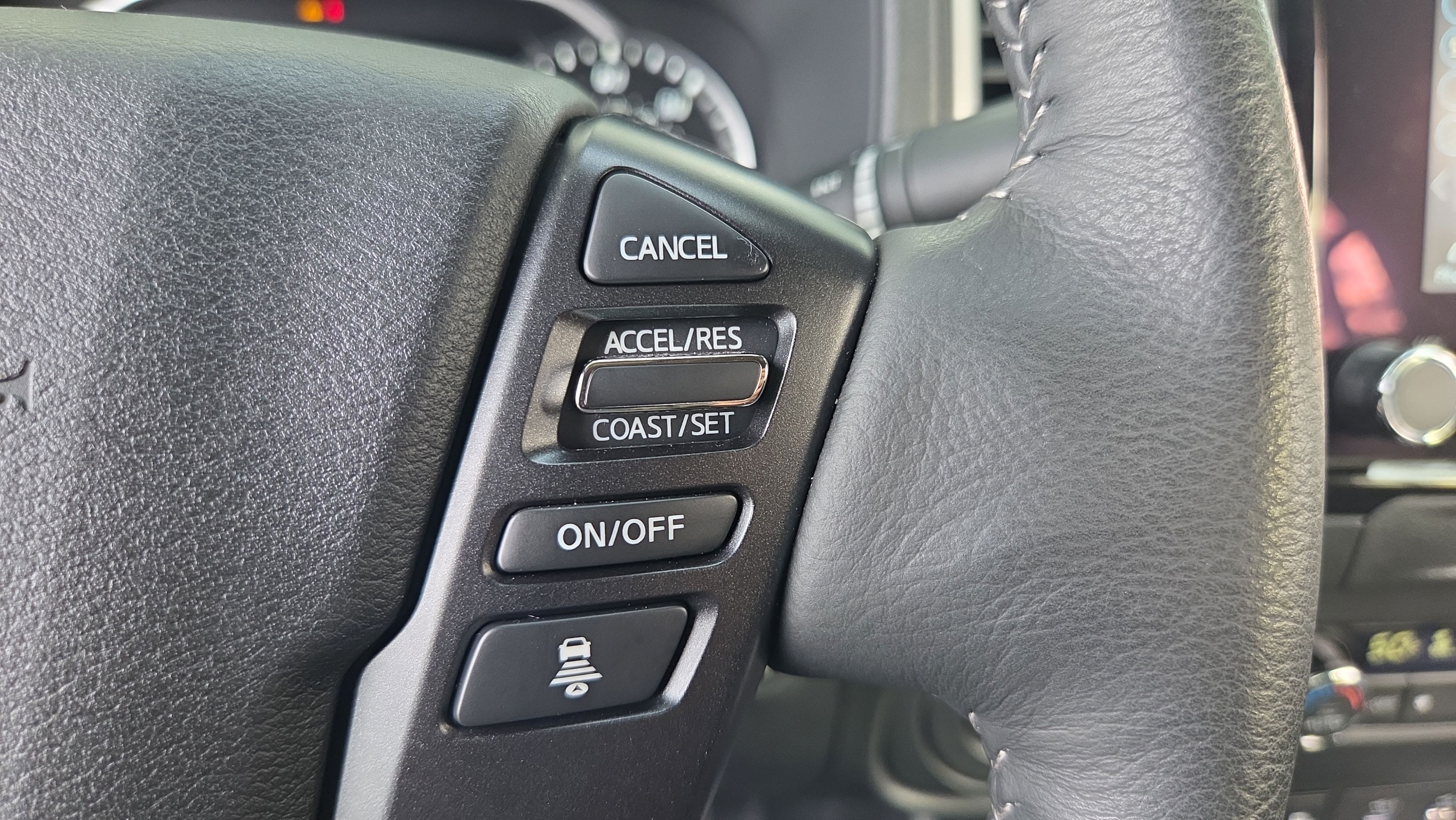 Used 2024 Nissan Frontier SV w/ SV Convenience Package RWD image 26