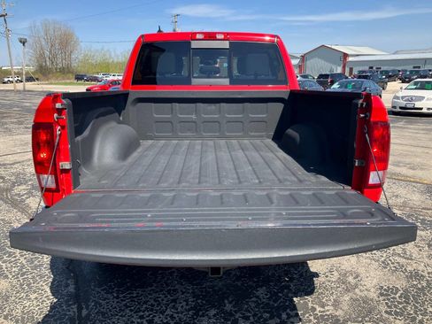 Used 2017 RAM 1500 Classic SLT w/ Luxury Group AWD/4WD image 21