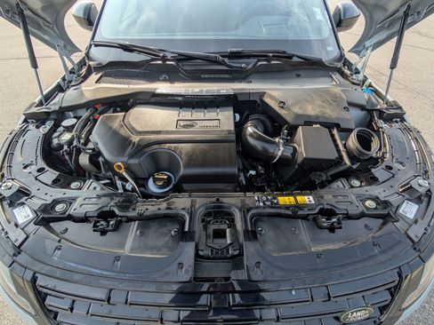 Certified 2025 Land Rover Range Rover Evoque S image 31