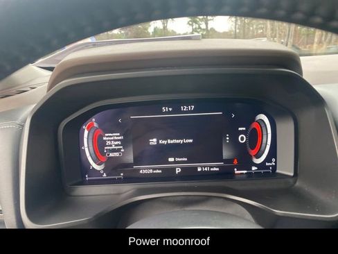 Used 2023 Nissan Rogue Platinum w/ Platinum Premium Package image 9