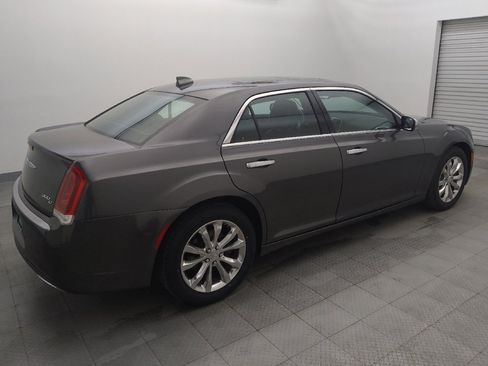 Used 2016 Chrysler 300 C w/ Safetytec Plus Group AWD/4WD image 10