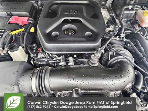 Certified 2025 Jeep Wrangler Sport image 34