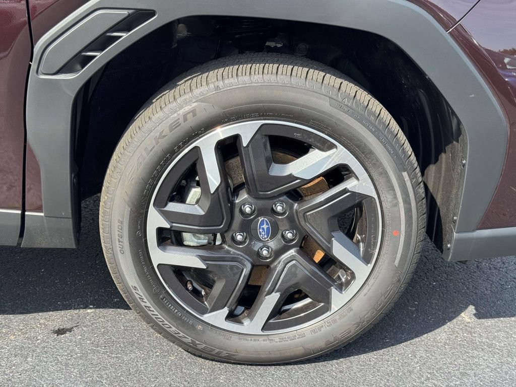 Used 2026 Subaru Forester Premium AWD/4WD image 9