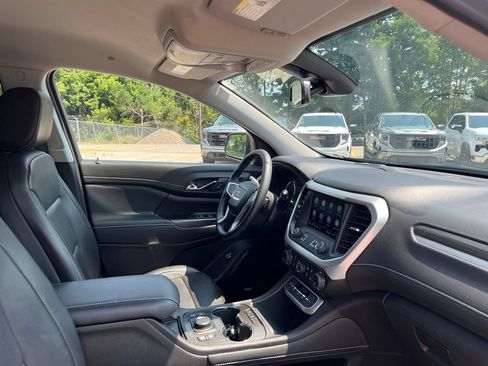Used 2023 GMC Acadia SLT w/ Preferred Package AWD/4WD image 40