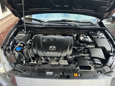Used 2016 MAZDA MAZDA3 i Sport w/ Preferred Equipment Package FWD image 15