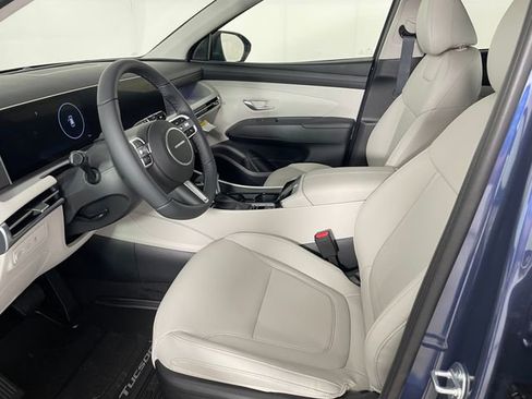 New 2026 Hyundai Tucson SEL image 2