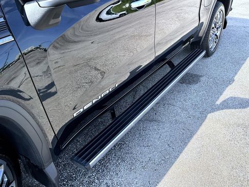 Certified 2026 GMC Sierra 1500 Denali Ultimate AWD/4WD image 21