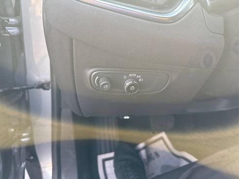 Used 2023 Chevrolet Equinox LT AWD/4WD image 15