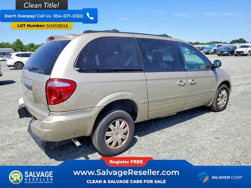 Used 2006 Chrysler Town & Country Touring w/ Leather Interior Group image 4
