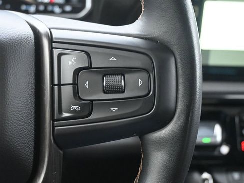 Used 2024 GMC Sierra 2500 AT4 w/ AT4 Preferred Package image 36