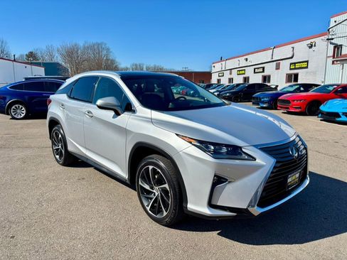 Used 2016 Lexus RX 350 AWD w/ Luxury Package image 3