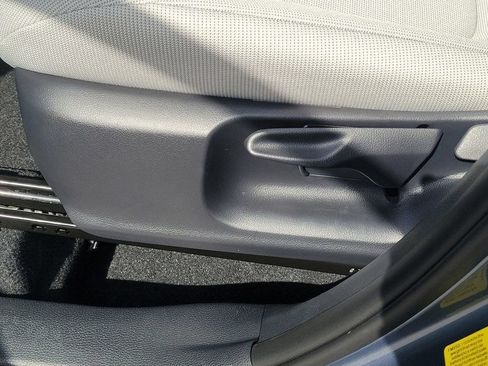 New 2026 Toyota Corolla Cross L FWD image 22