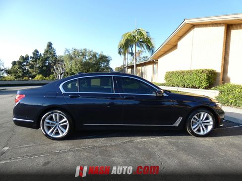 Used 2016 BMW 750i xDrive AWD/4WD image 6