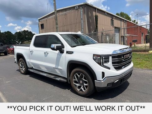 Used 2023 GMC Sierra 1500 SLT w/ SLT Premium Plus Package AWD/4WD image 1