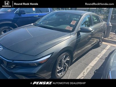 Used 2025 Hyundai Elantra SEL
