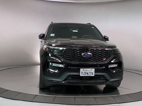 Certified 2023 Ford Explorer ST w/ Equipment Group 401A image 3