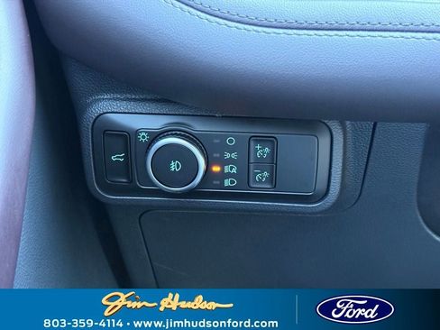 New 2026 Ford Explorer Platinum image 28