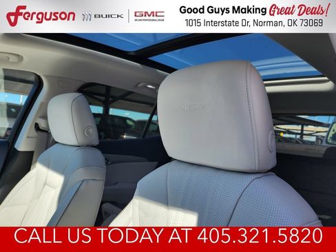 New 2026 Buick Envision Avenir AWD/4WD image 17