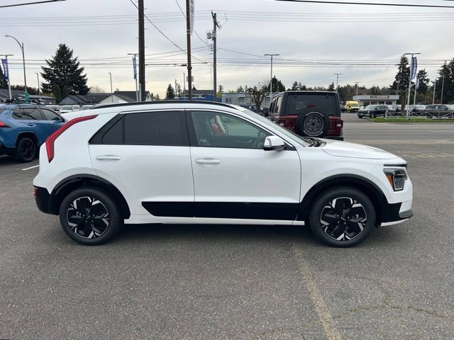 New 2026 Kia Niro Wave w/ Wave Preserve Package FWD image 4