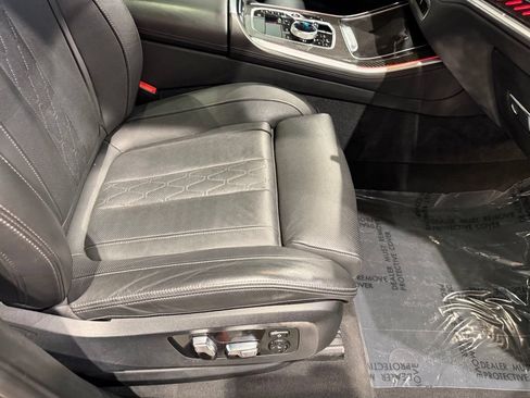 Used 2024 BMW X5 M60i AWD/4WD image 56