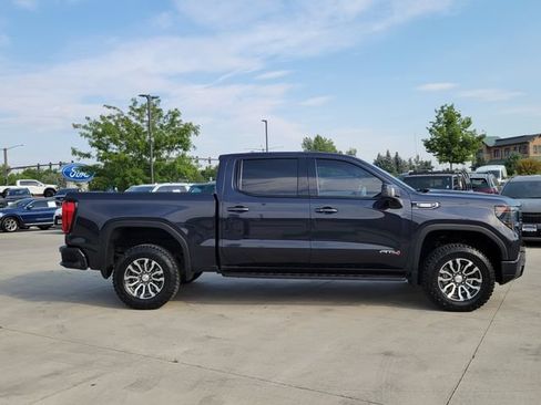 Used 2023 GMC Sierra 1500 AT4 w/ AT4 Preferred Package AWD/4WD image 2