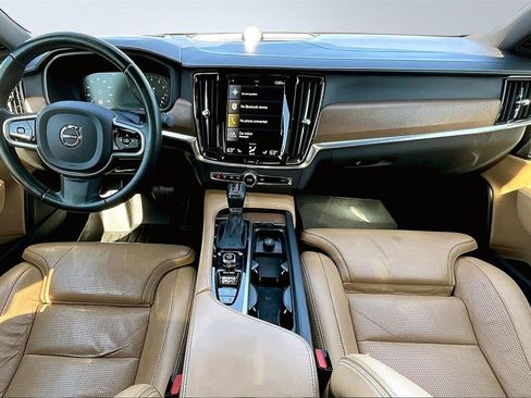 Used 2018 Volvo S90 T6 Inscription w/ Convenience Package image 16