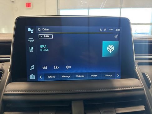 Certified 2024 Chevrolet Suburban Z71 w/ Luxury Package image 18