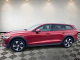 Used 2020 Volvo V60 T5 Cross Country image 5