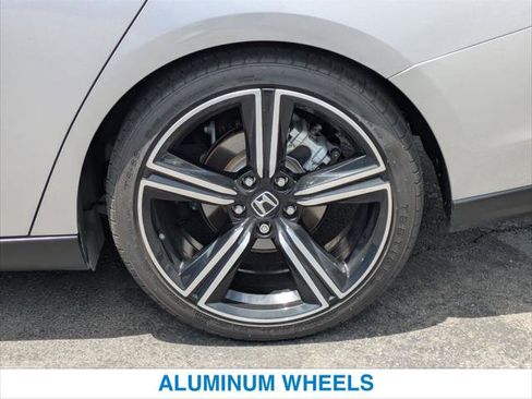 Used 2023 Honda Accord Sport image 11