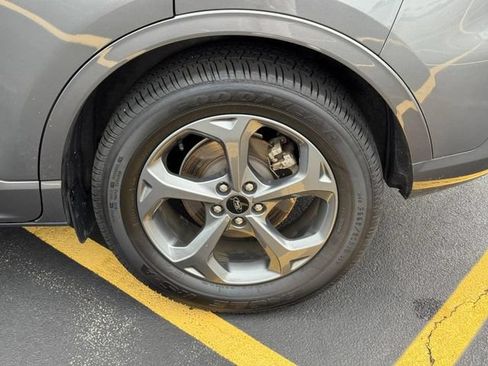 Used 2024 Ford Escape ST-Line w/ Tech Pack #1 FWD image 7