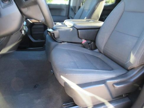 Used 2020 Chevrolet Silverado 1500 LT image 17