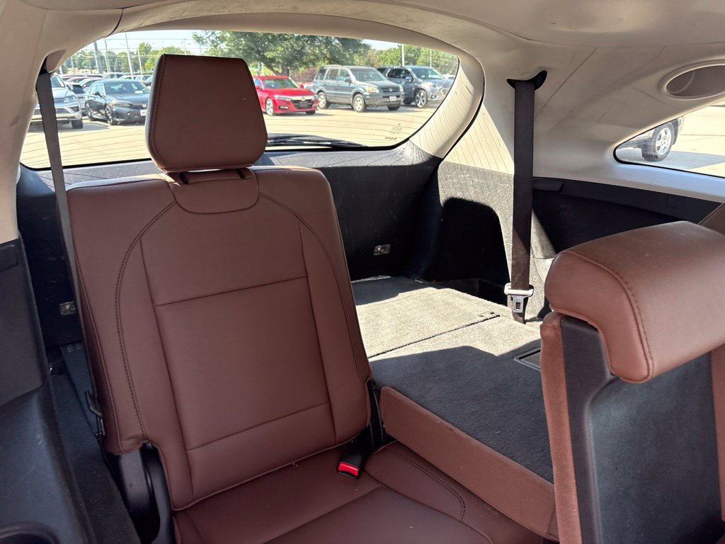 Used 2020 Acura MDX w/ Technology Package AWD/4WD image 36