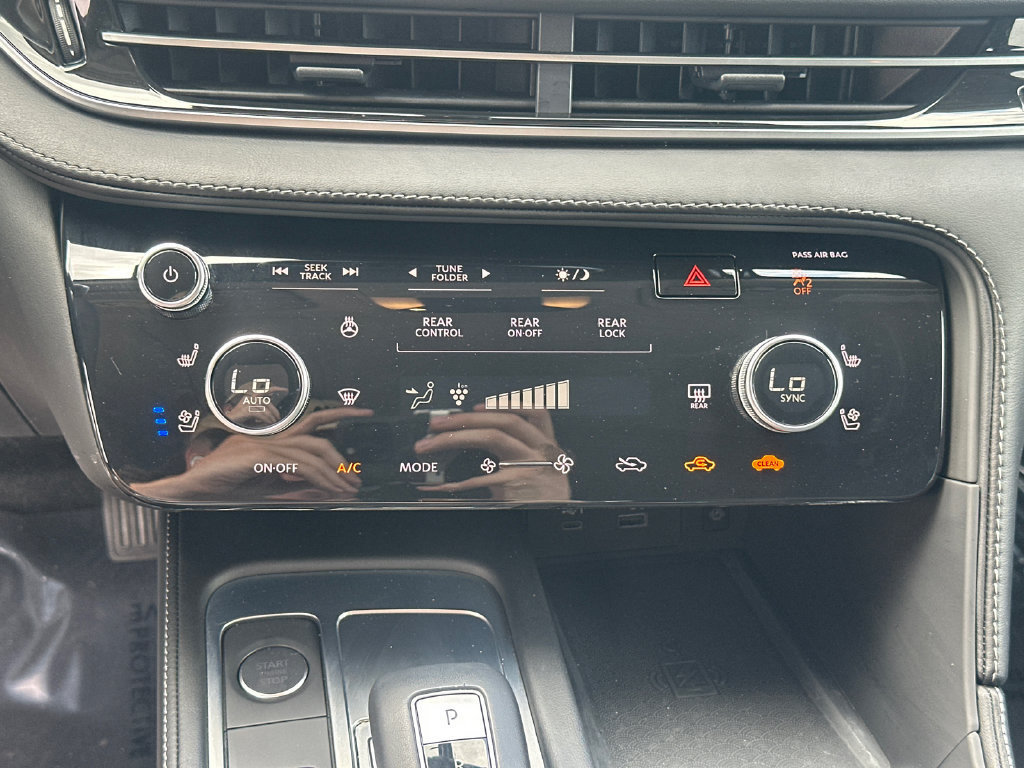 Used 2025 INFINITI QX60 Sensory w/ Vision Package AWD/4WD image 27