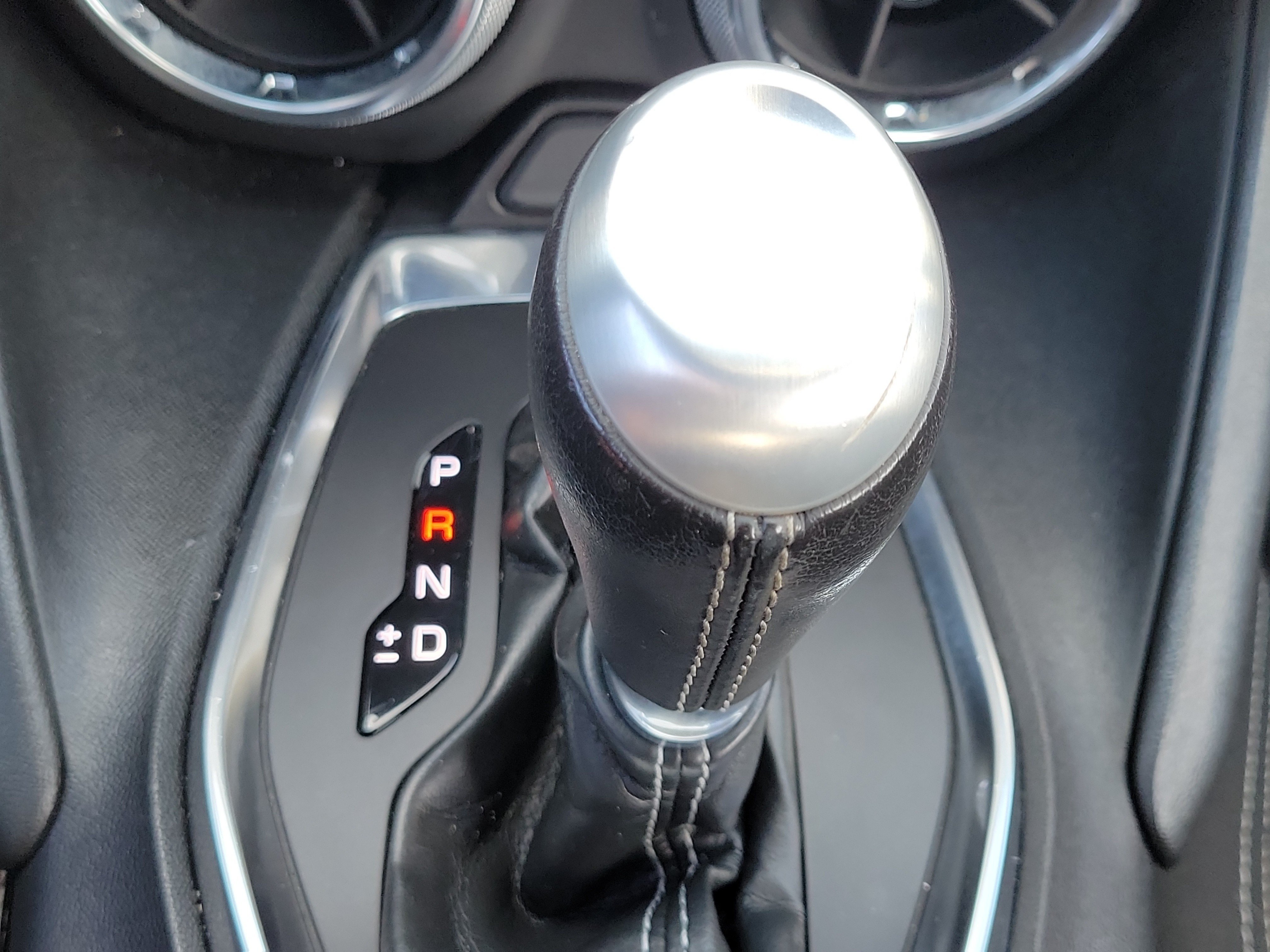 Used 2019 Chevrolet Camaro LT w/ Black Appearance Package RWD image 22