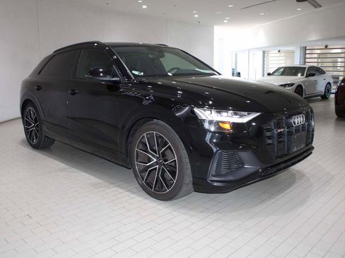 Used 2021 Audi SQ8 Prestige w/ Prestige Package image 9