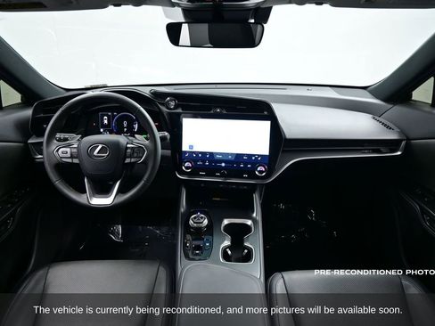 Used 2024 Lexus RZ 300e Premium image 12