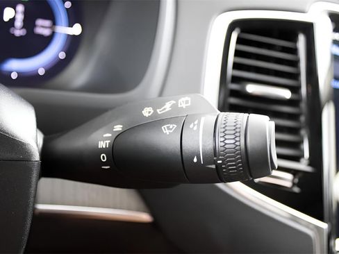 New 2025 Volvo XC90 T8 Ultra w/ Protection Package Premier image 21