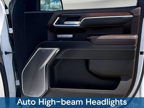 Used 2024 GMC Sierra 1500 Denali AWD/4WD image 32