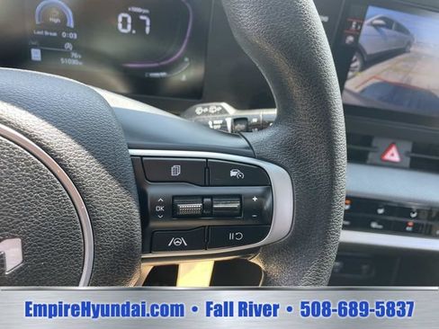 Used 2024 Kia Sportage LX FWD image 27