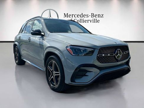 Used 2025 Mercedes-Benz GLE 350 4MATIC w/ AMG Line Exterior image 3