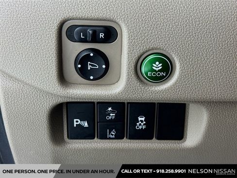 Used 2019 Honda Pilot Touring image 10
