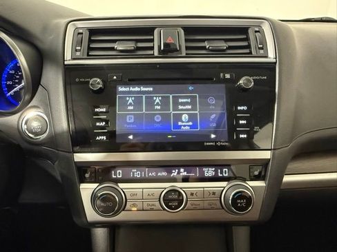 Used 2017 Subaru Outback 2.5i Touring AWD/4WD image 21