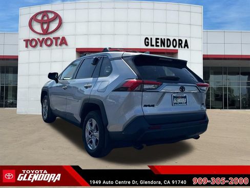 Certified 2023 Toyota RAV4 XLE w/ Convenience Package FWD image 7