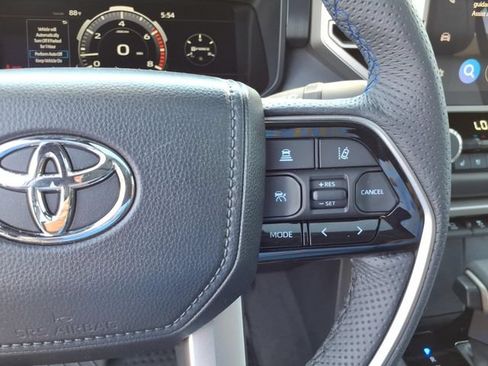 Used 2026 Toyota Tundra Platinum AWD/4WD image 10