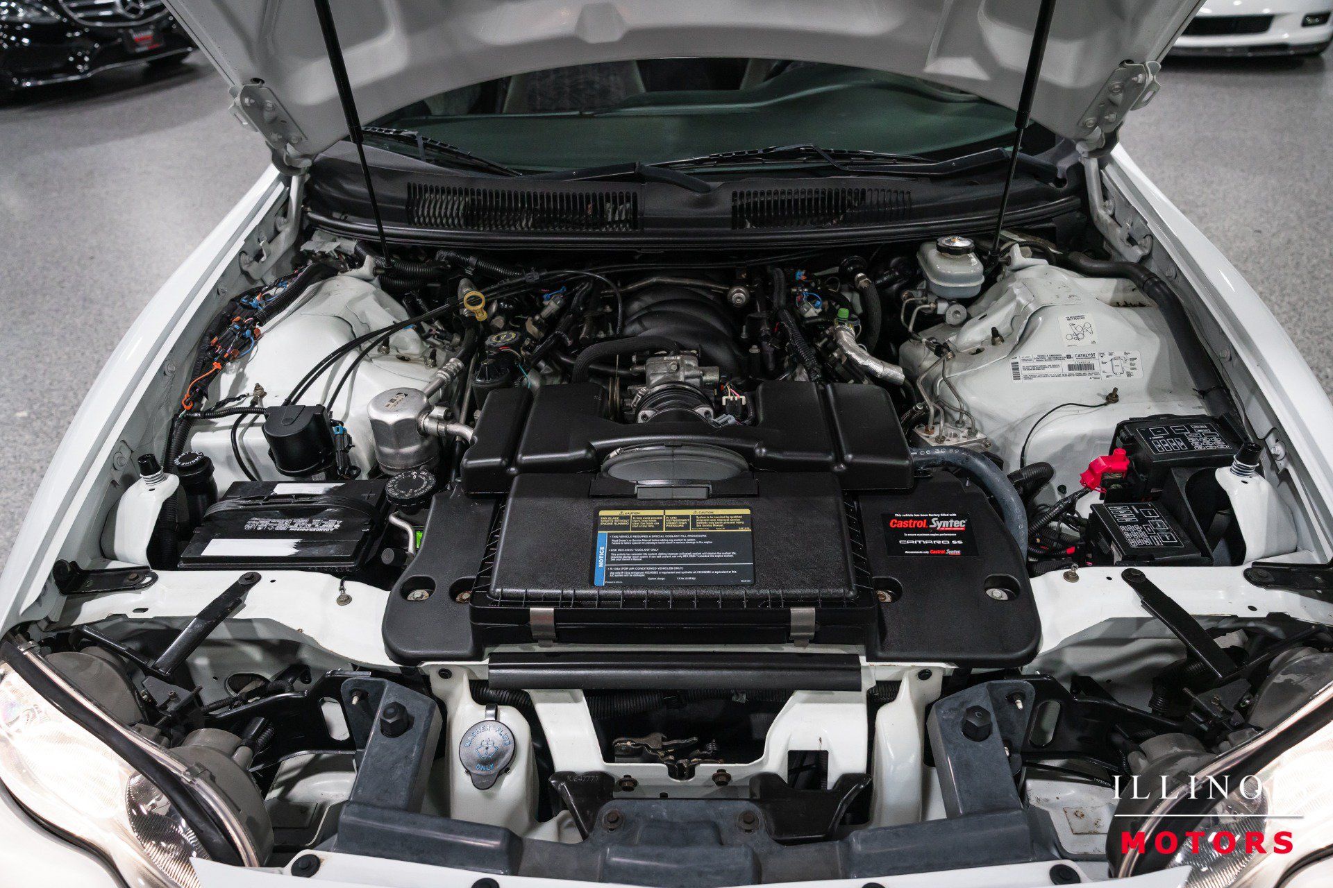Used 2000 Chevrolet Camaro Z28 w/ SS Performance/Appearance Pkg RWD image 33