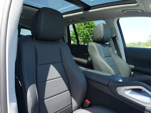 New 2026 Mercedes-Benz GLS 450 4MATIC image 51
