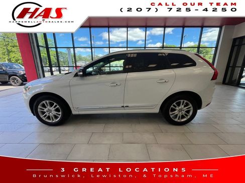 Used 2017 Volvo XC60 T6 Dynamic w/ Preferred Option Package AWD/4WD image 2